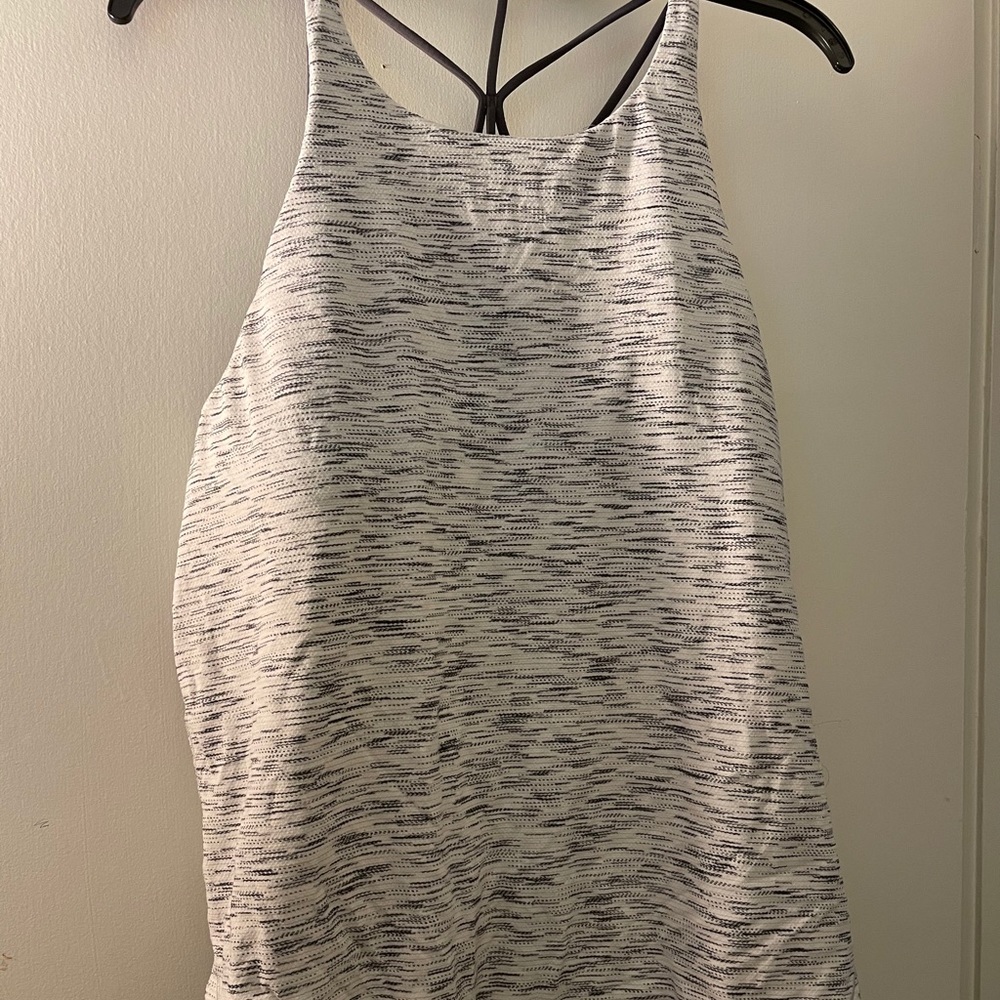 lululemon knot your tank top